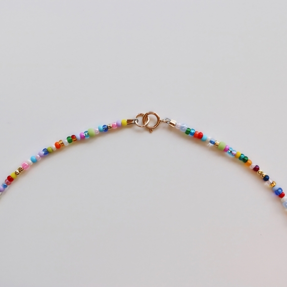 Gold Filled Multi-coloured Beaded Necklace - Picture 3 of 8